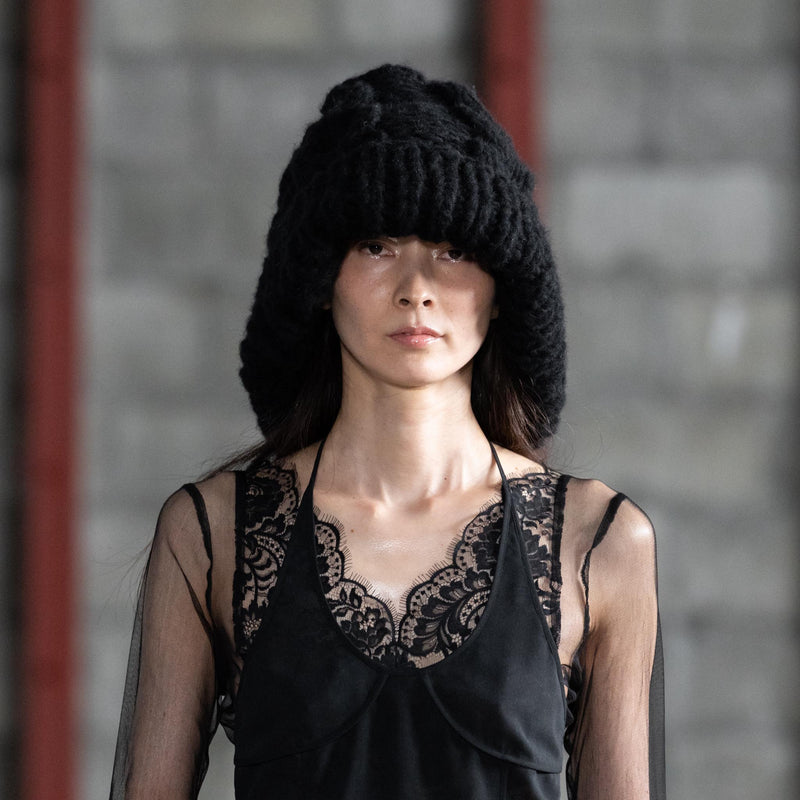 BIG HAT