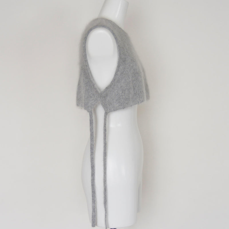 KNITWEAR