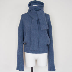 KNITWEAR