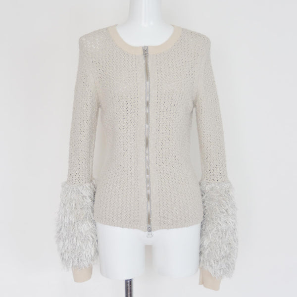 KNITWEAR