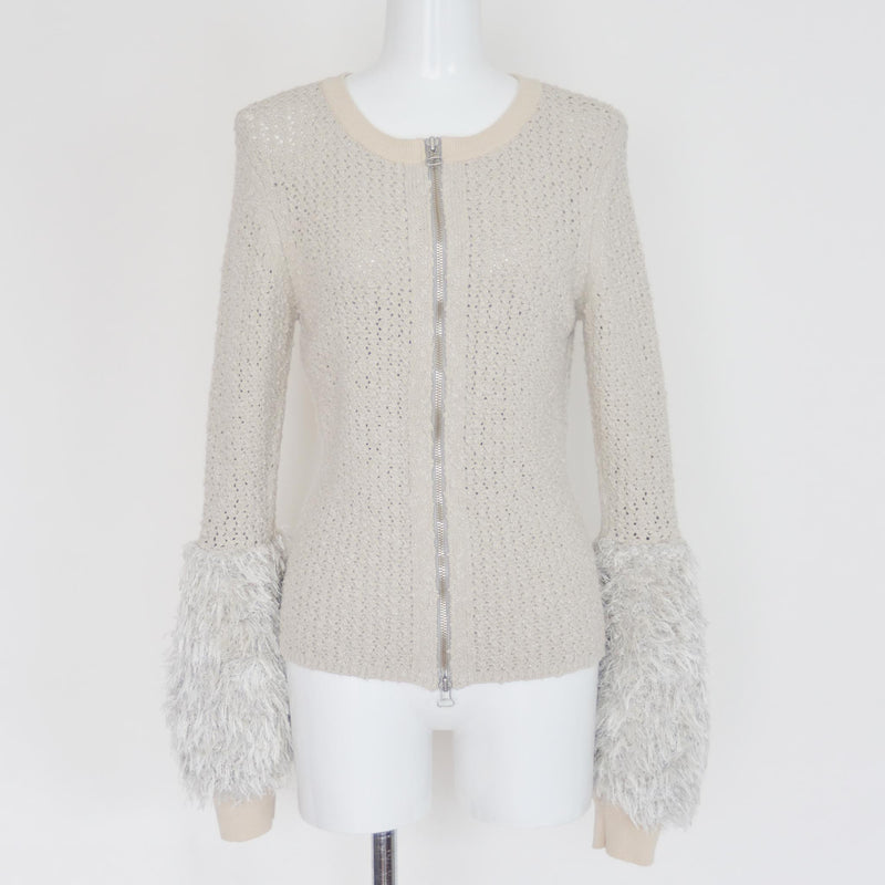KNITWEAR