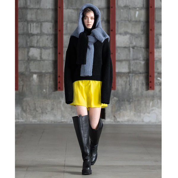 KNITWEAR