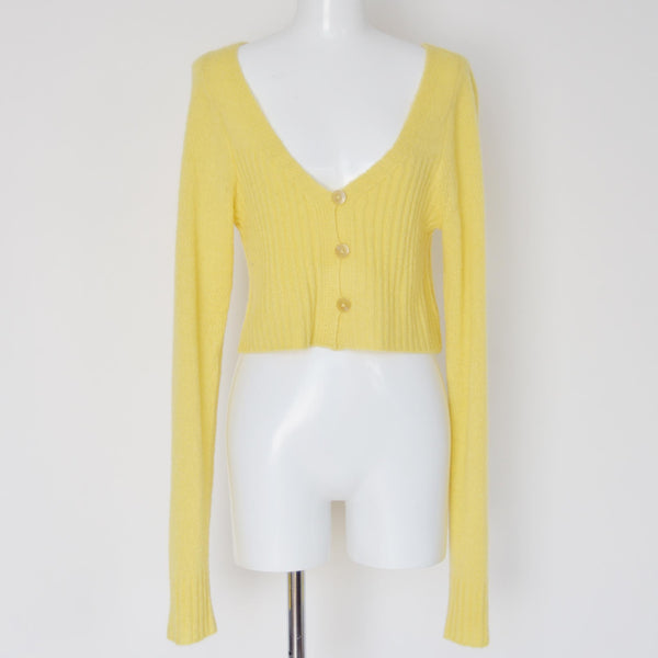 KNITWEAR