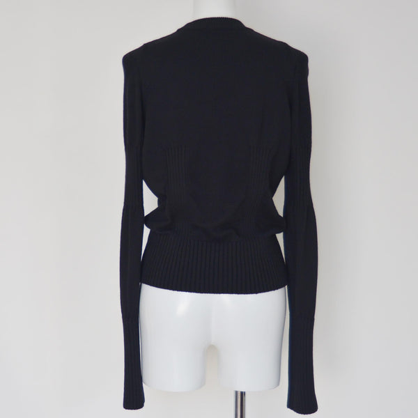 KNITWEAR