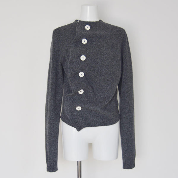 KNITWEAR