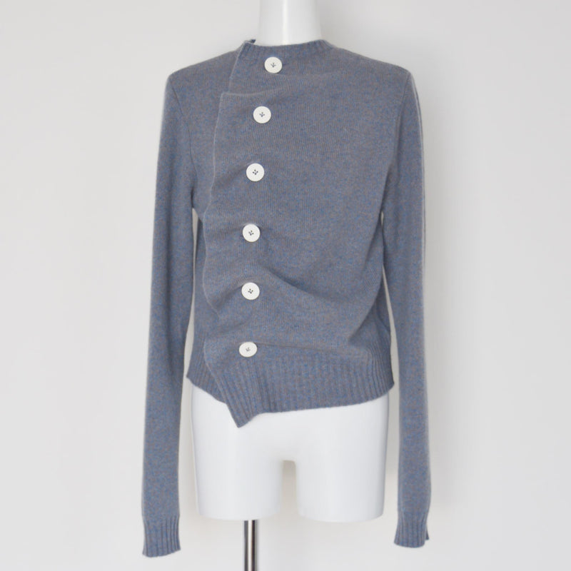 KNITWEAR