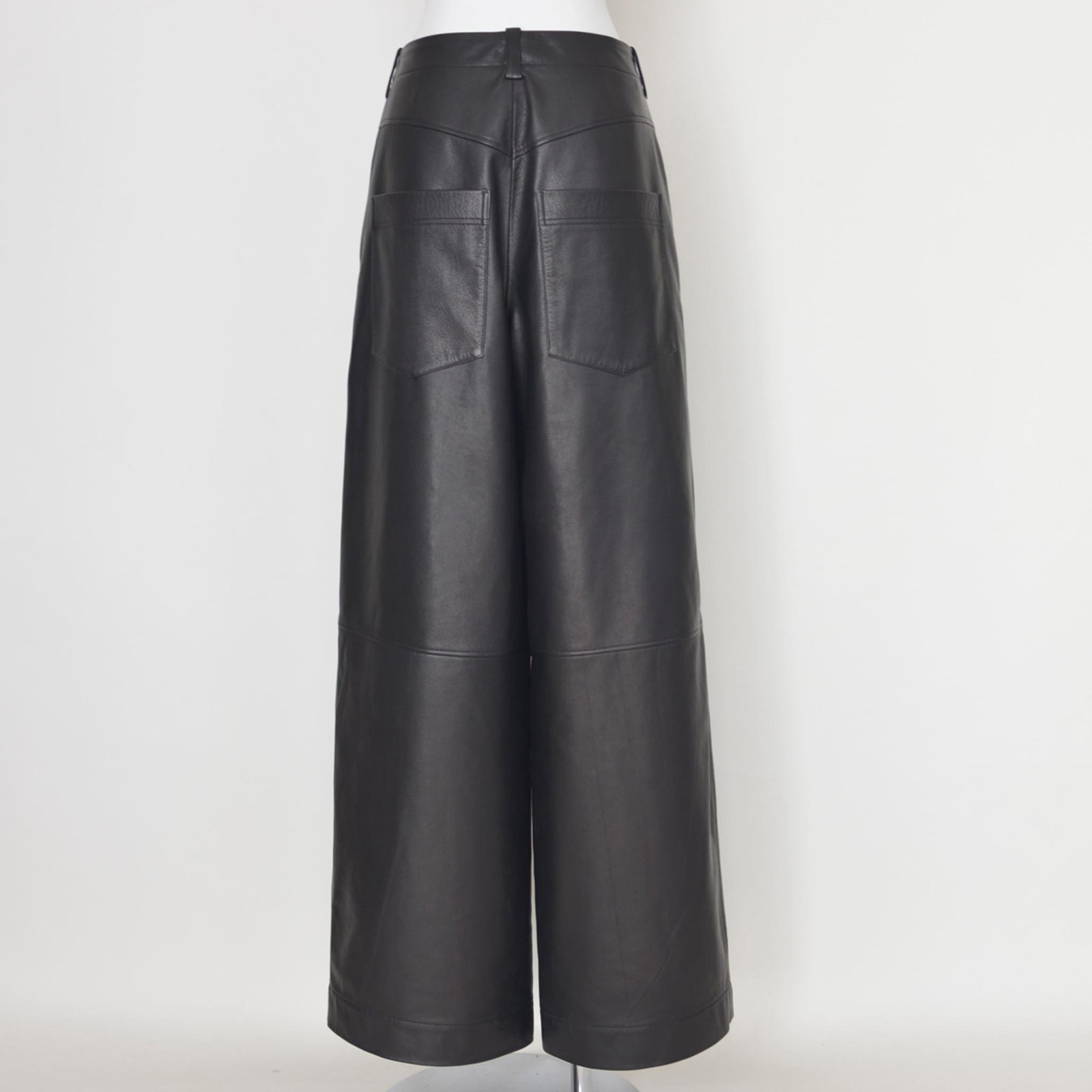 パンツ LV Akane PANTS – AKANE UTSUNOMIYA ONLINE SHOP